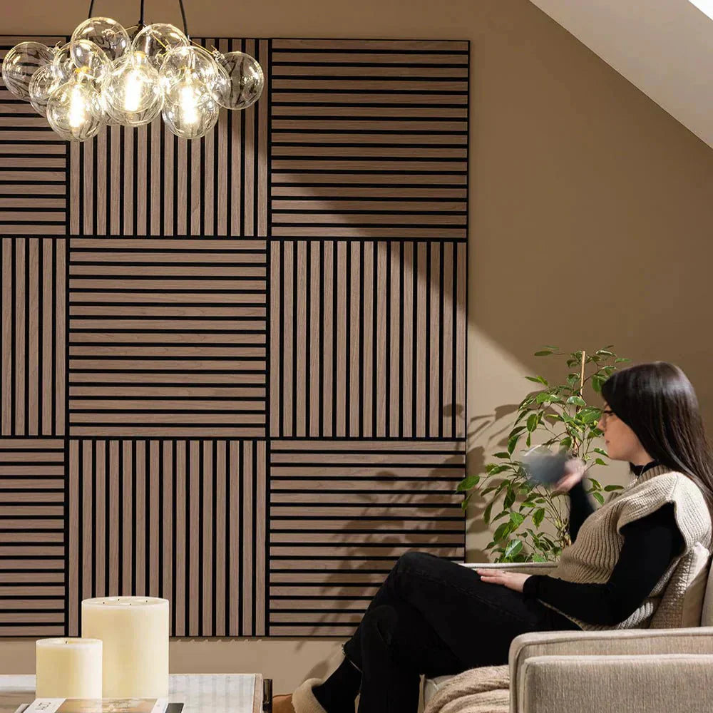 4er-Pack quadratische Akustik-Wandpaneele aus Holz, 600 mm x 600 mm, mit 1x Gratis-Kleber